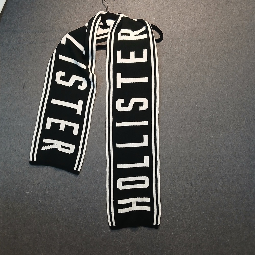 Hollister Knit Scarf Preppy cottage y2k classic city the hills laguna beach mtv